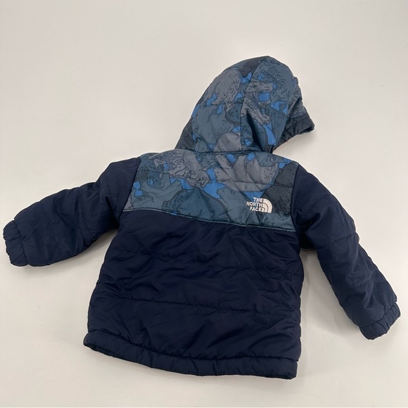 The North Face Reversible Bear Print Blue Hooded Winter Jacket 6-12 months - Picture 4 of 5